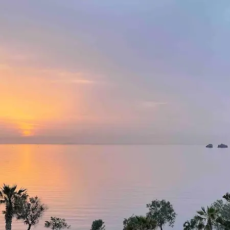 Sunset View Apartment *